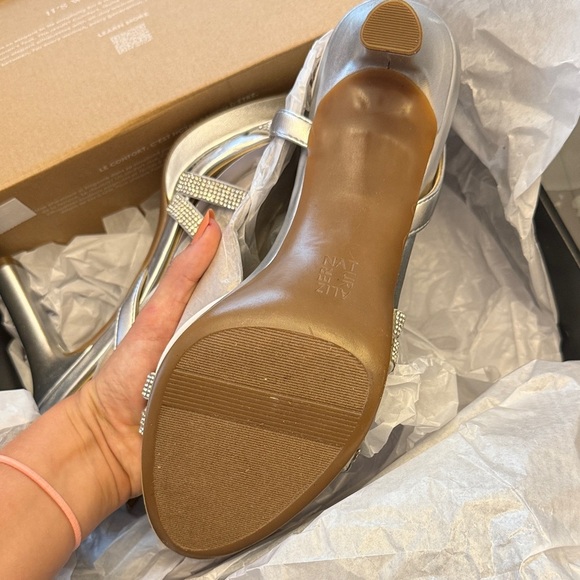 Naturalizer 12 Brenta2 Platform Silver Strappy Sandal Heels - Picture 5 of 12